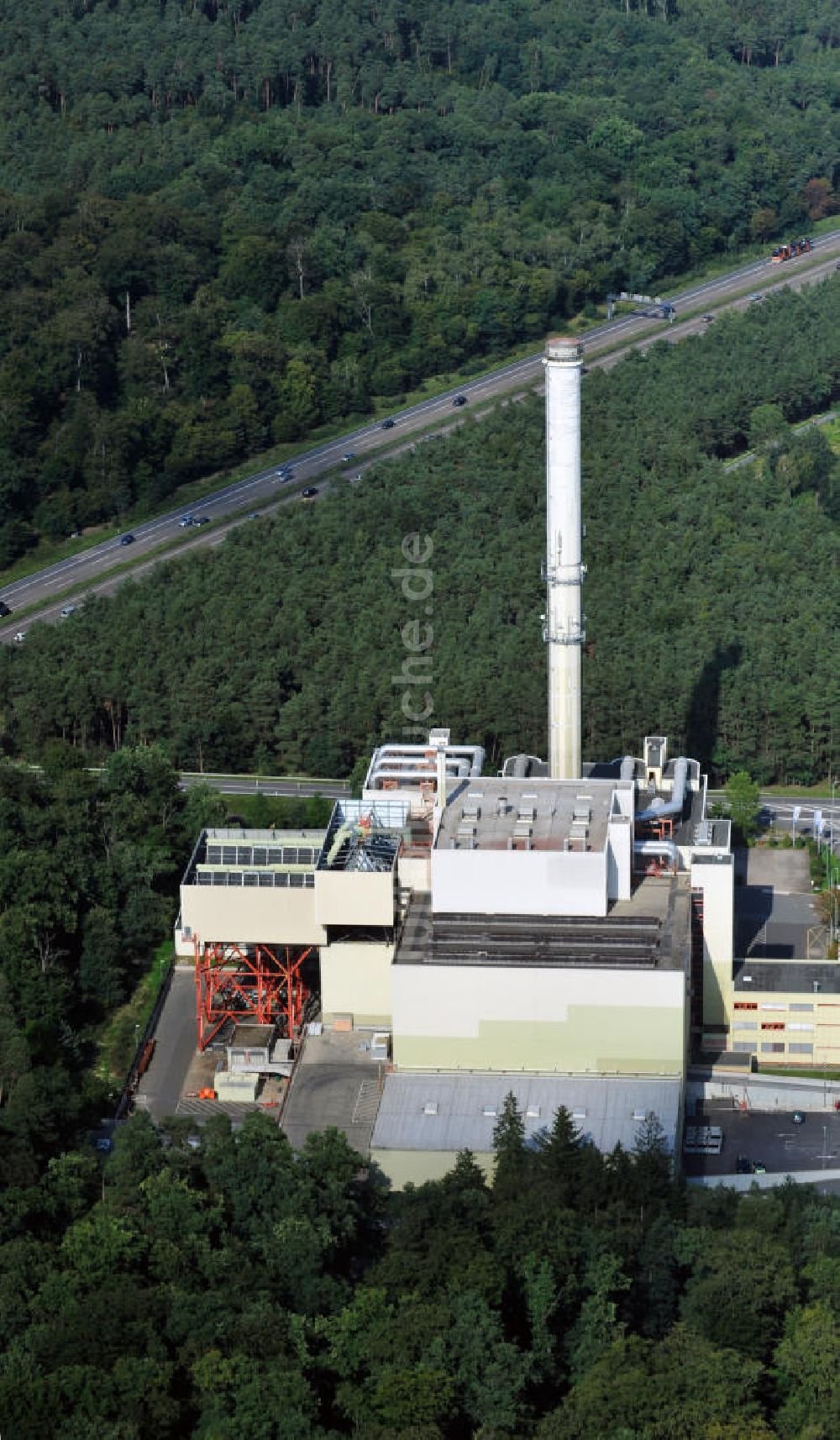 Offenbach von oben - Das Müllheizkraftwerk Offenbach in Hessen