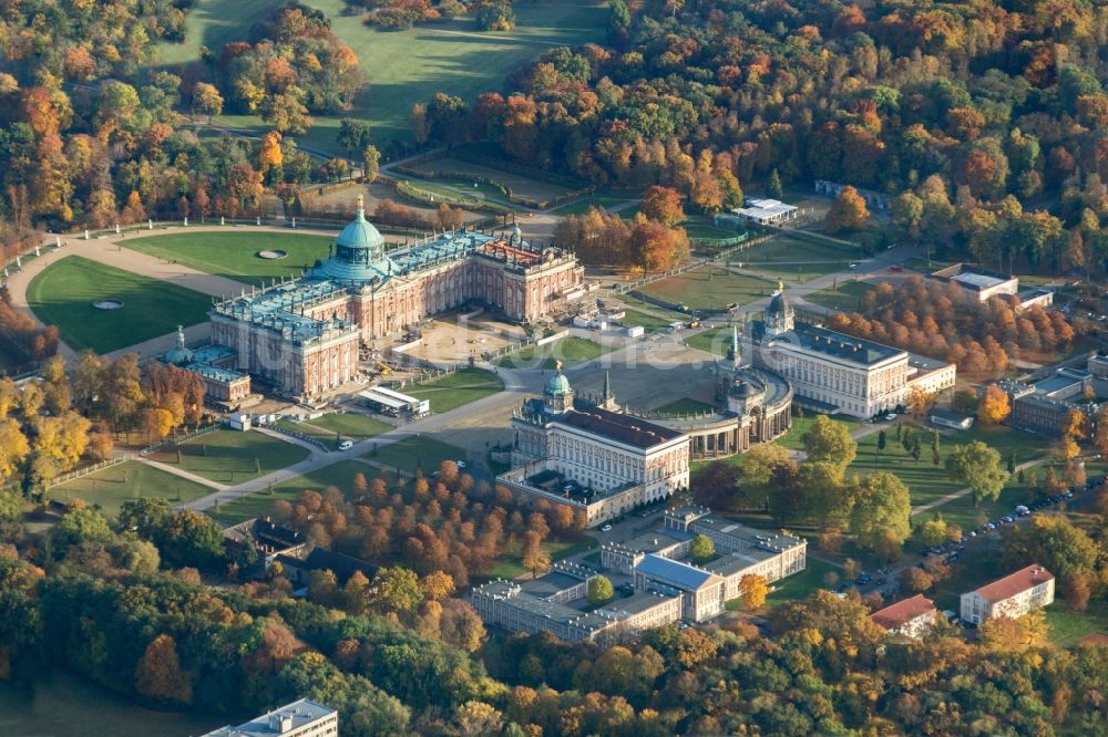 Potsdam von oben - Das Neue Palais und die Communs on Potsdam im Bundesland Brandenburg