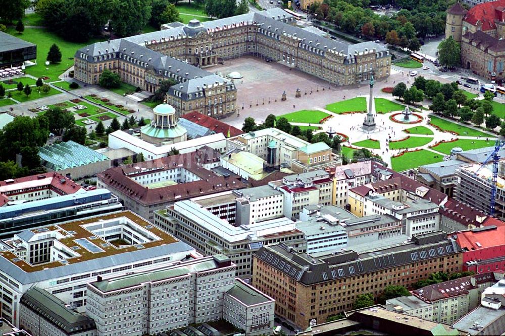 Stuttgart / Baden - Würtemberg Stuttgart / Baden - Würtemberg aus der Vogelperspektive: Das neue Schloß 27.08.2005