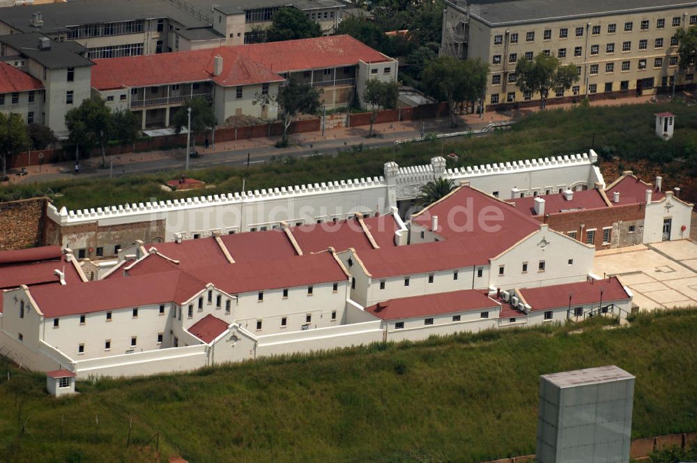 JOHANNESBURG aus der Vogelperspektive: Das Old Fort Prison auf dem Constitution Hill in Johannesburg