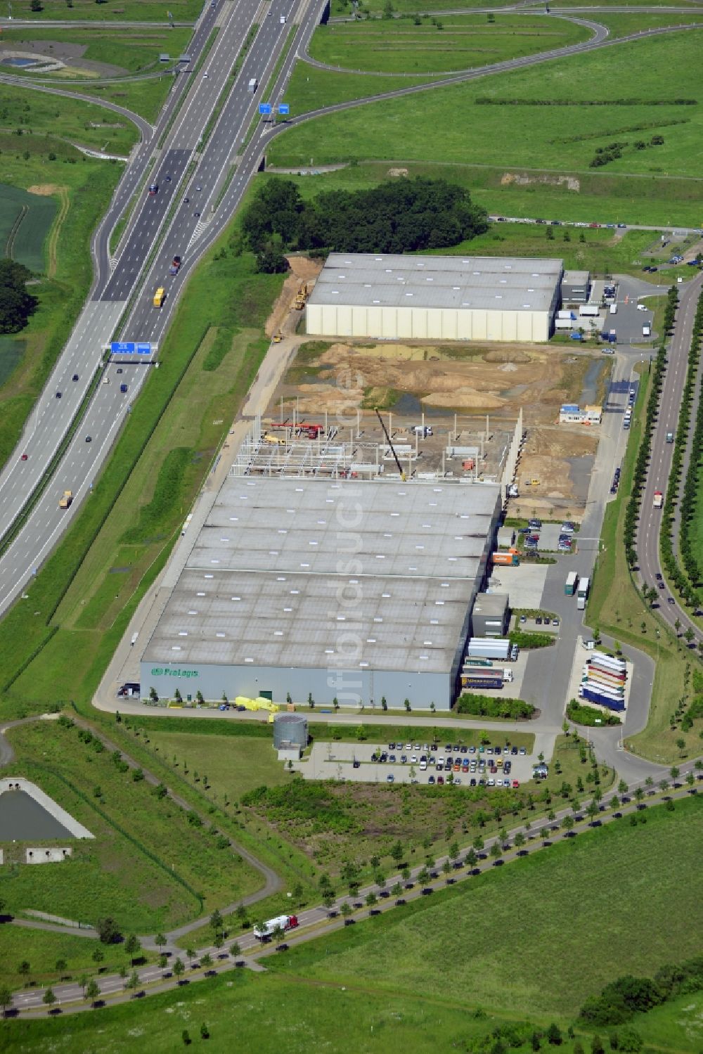 Leipzig von oben - Das ProLogis Germany Gelände im Stadtteil Plaußig in Leipzig im Bundesland Sachsen