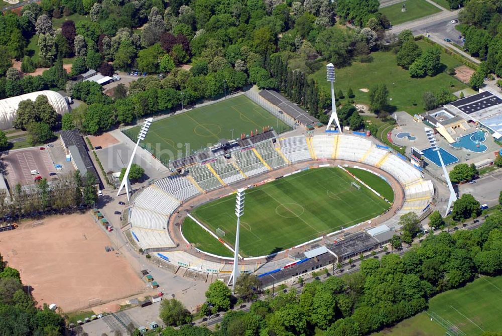 Luftaufnahme Dresden - Das Rudolf-Harbig-Stadion in Dresden