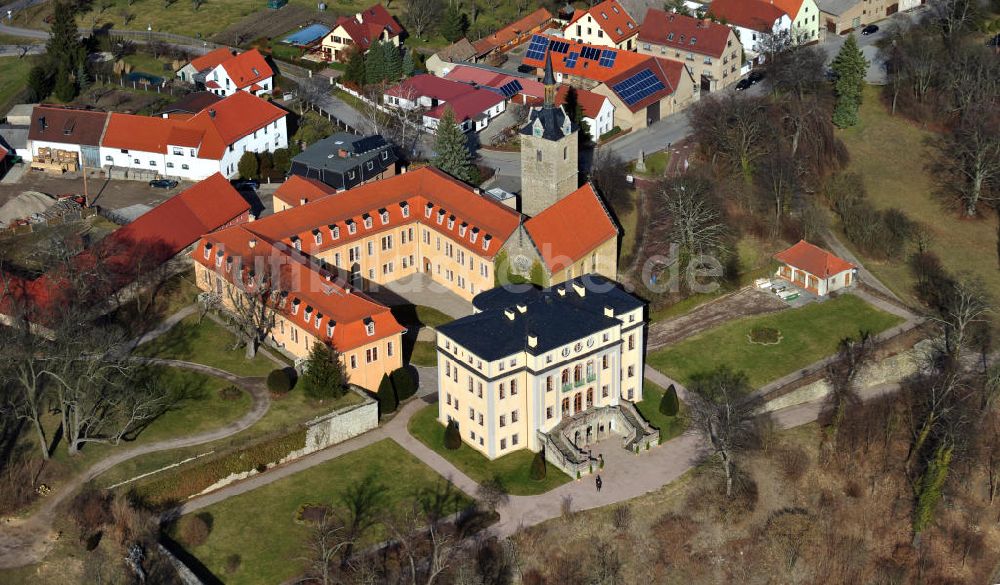 Ettersburg von oben - Das Schloss Ettersburg auf dem Ettersberg in Thüringen