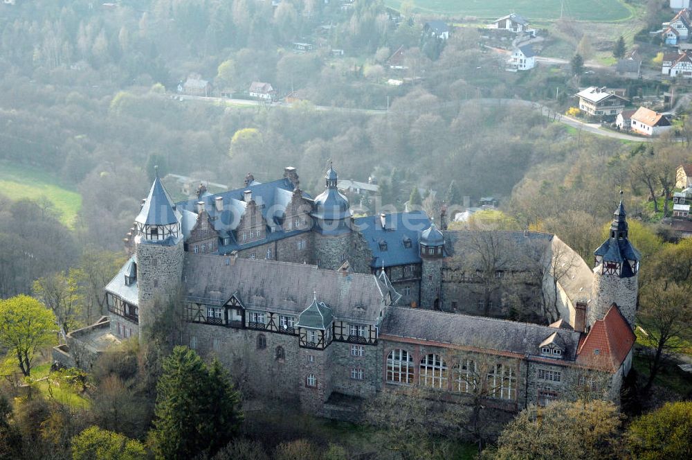 Luftaufnahme MANSFELD - Das Schloss Rammelburg im Ortsteil Rammelburg von Mansfeld