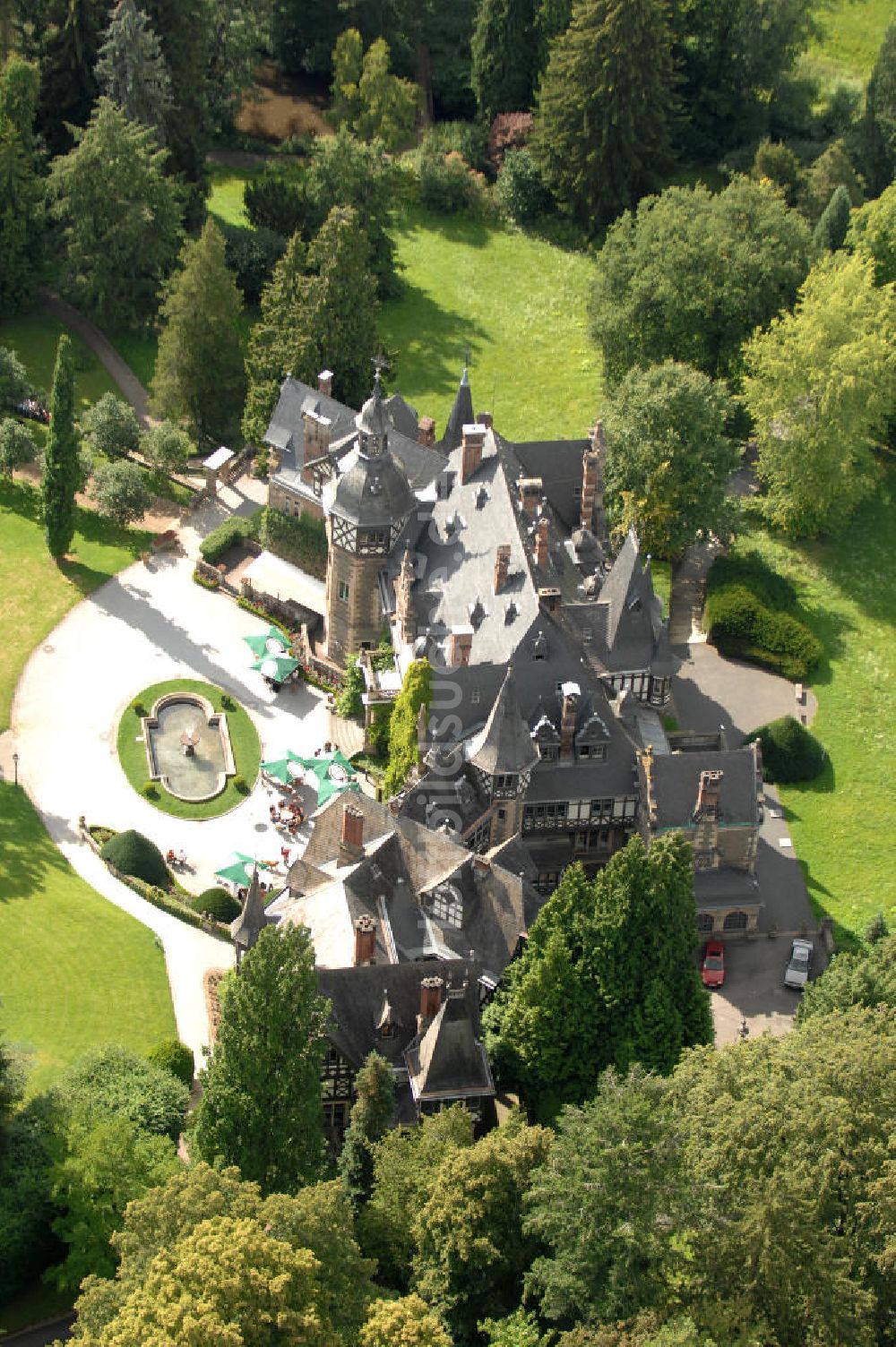 Rauischholzhausen von oben - Das Schloss Rauischholzhausen