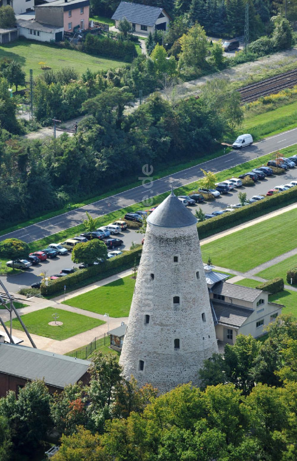 Luftbild Schönebeck - Das Schönebeck-Salzelmen Gradierwerk und der Soleturm in Sachsen-Anhalt