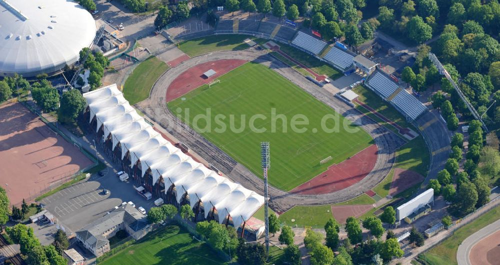 Erfurt aus der Vogelperspektive: Das Steigerwaldstadion in Erfurt / View of the stadium Erfurt, the play place of the FC red white Erfurt