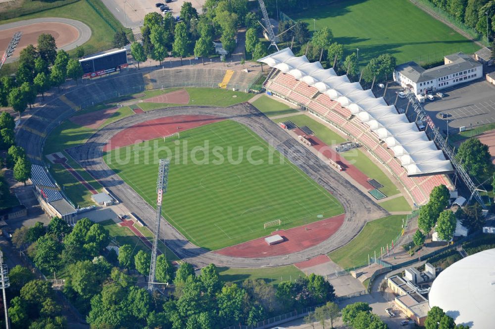 Erfurt von oben - Das Steigerwaldstadion in Erfurt / View of the stadium Erfurt, the play place of the FC red white Erfurt