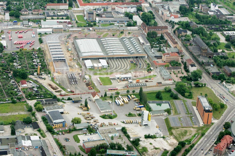 Halle an der Saale von oben - Das Straßenbahn- und Busdepot der Halleschen Verkehrsbetriebe HAVAG an der Freiimfelder Straße in Halle