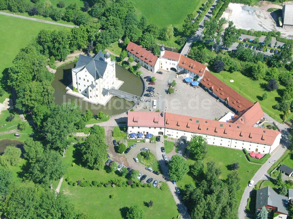 Chemnitz / Sachsen aus der Vogelperspektive: Das Wasserschloss Klaffenbach