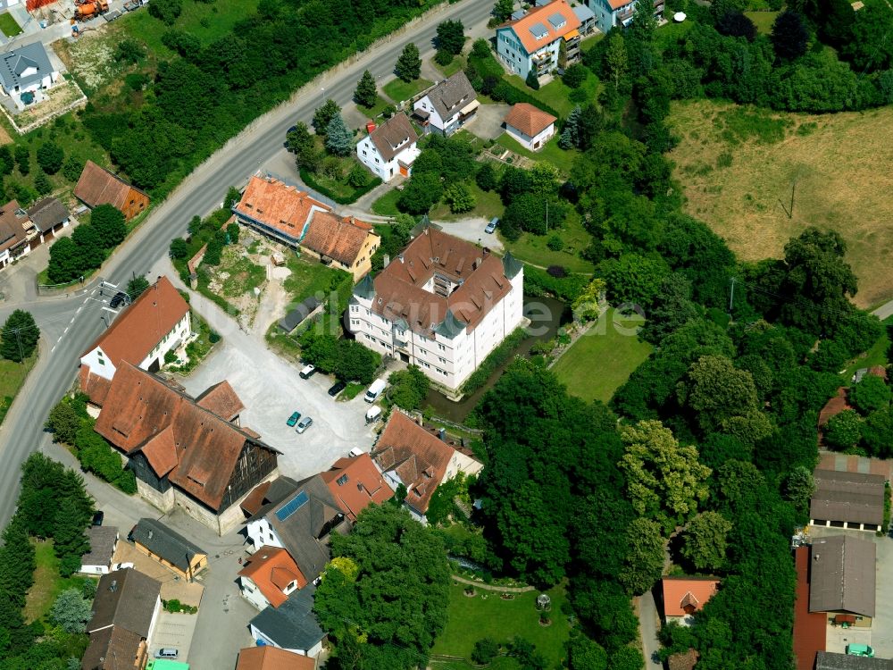 Luftaufnahme Ammerbuch - Das Wasserschloss im Ortsteil Poltringen in Ammerbuch im Bundesland Baden-Württemberg