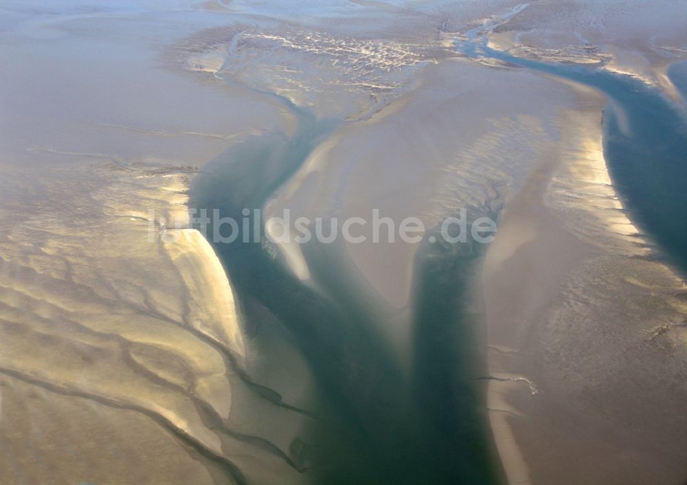 Luftbild Wangerooge - Das Wattenmeer bei Wangerooge im Bundesland Niedersachsen