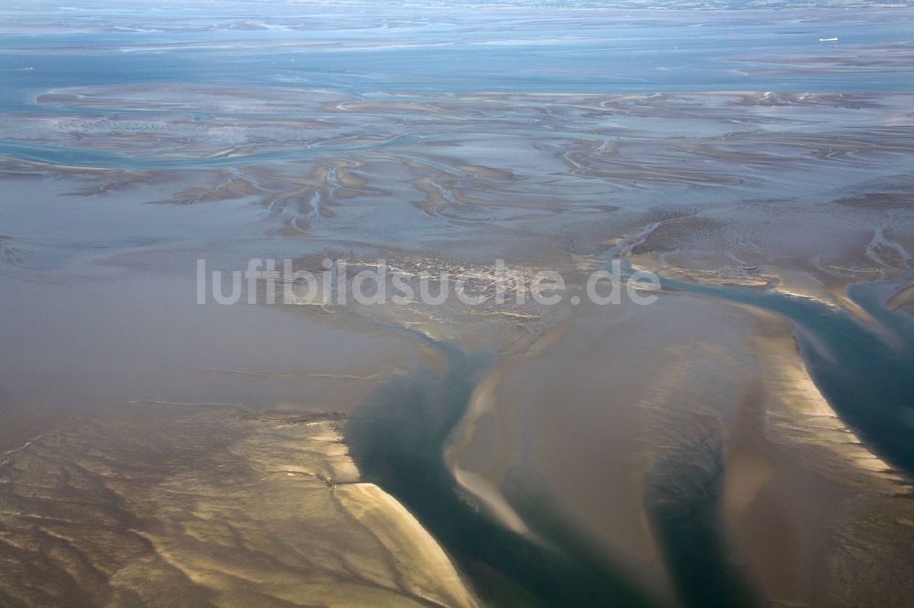 Luftaufnahme Wangerooge - Das Wattenmeer bei Wangerooge im Bundesland Niedersachsen