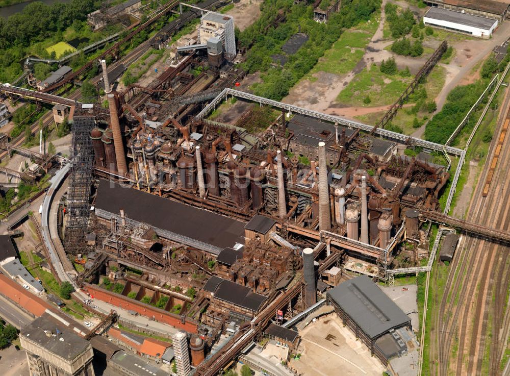 Saarbrücken von oben - Das Weltkulturerbe Völklinger Hütte in Saarbrücken