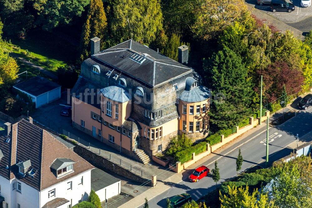 Hagen von oben - Denkmalgeschützte Rudolf-Springmann-Villa in Hagen im Bundesland Nordrhein-Westfalen, Deutschland