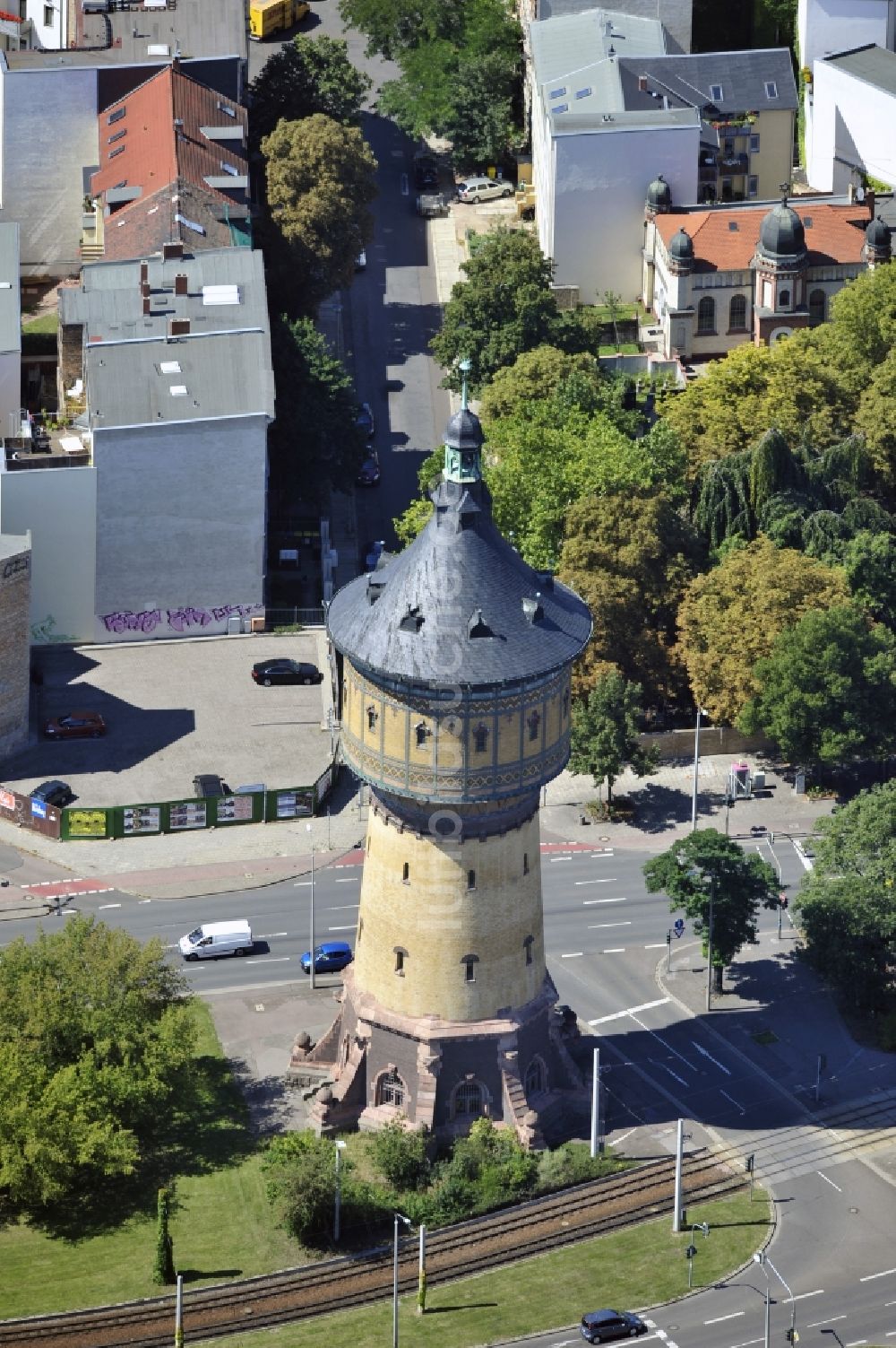 Luftbild Halle - Denkmalgeschützter Wasserturm-Nord in Halle im Bundesland Sachsen-Anhalt