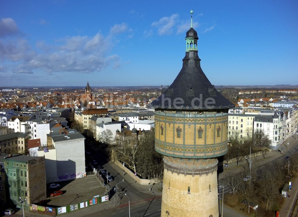 Halle aus der Vogelperspektive: Denkmalgeschützter Wasserturm-Nord in Halle im Bundesland Sachsen-Anhalt