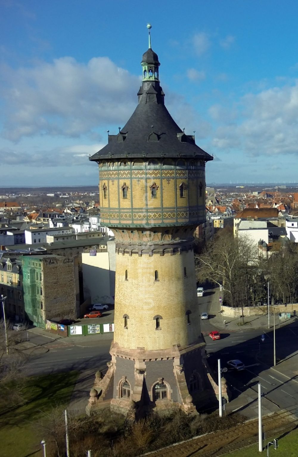 Luftaufnahme Halle - Denkmalgeschützter Wasserturm-Nord in Halle im Bundesland Sachsen-Anhalt