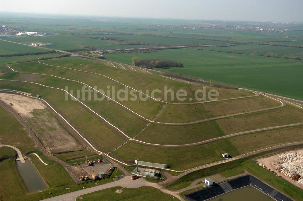 Luftbild Magdeburg - Deponie Hohendodeleber Chaussee Magdeburg-Hängelsberge