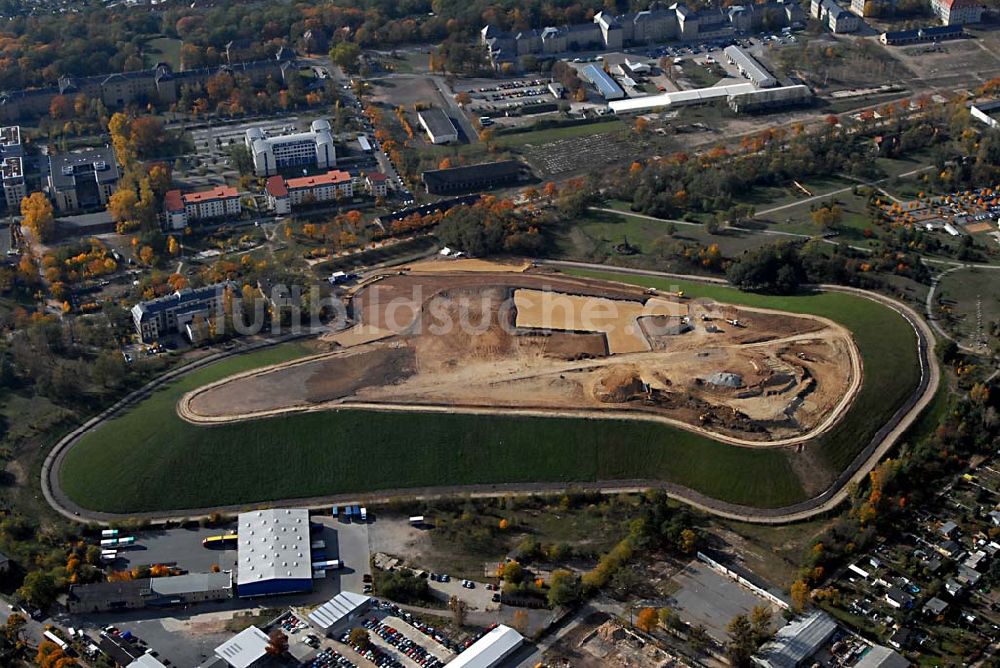 Dresden aus der Vogelperspektive: Deponieanlagen der Stadtbetriebe Dresden an der Radeburger Straße