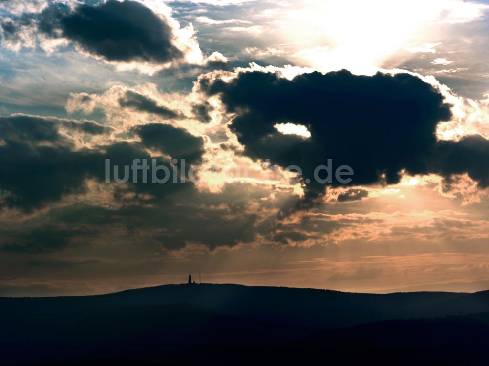 Luftbild Schmitten ( Hochtaunus ) - Der abendliche Große Feldberg im Taunusgebirge bei Schmitten ( Hochtaunus )