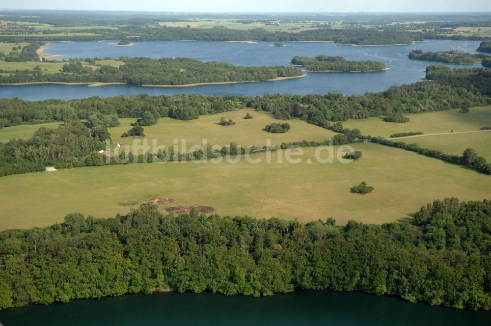 Luftaufnahme Carwitz - Der Carwitzer See in Mecklenburg-Vorpommern