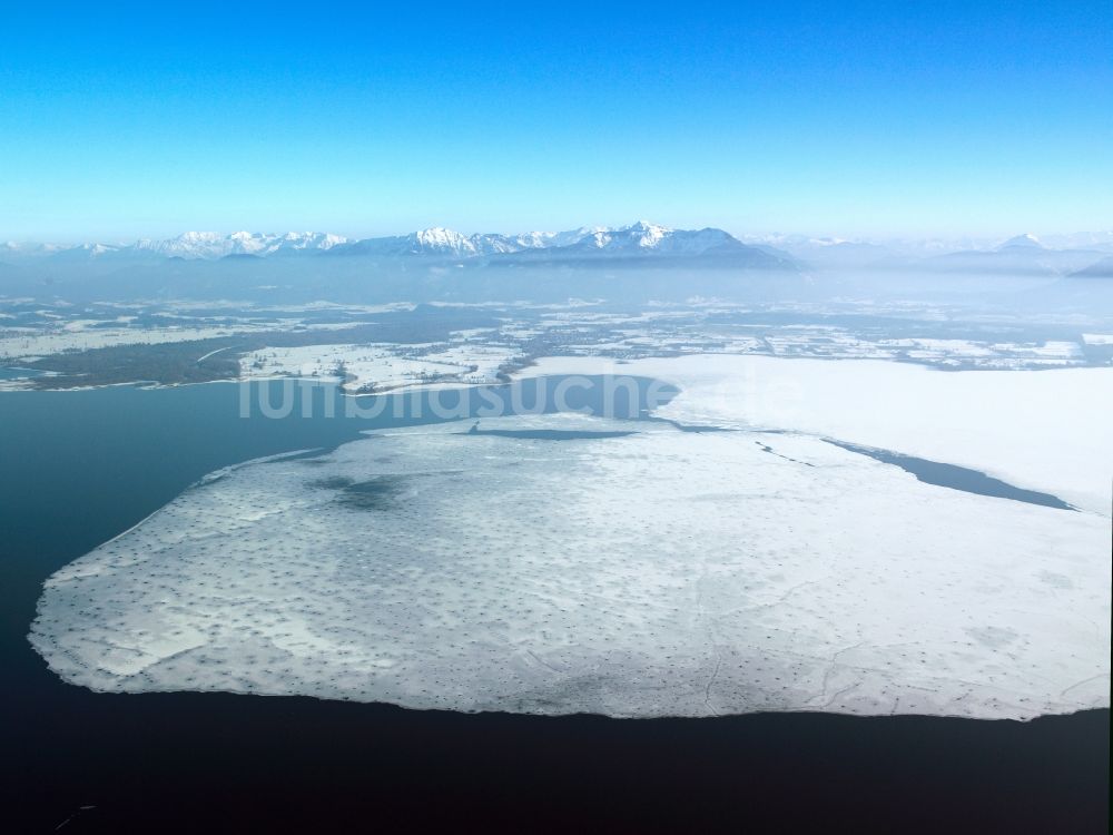 Luftbild Chiemsee - Der Chiemsee im Bundesland Bayern