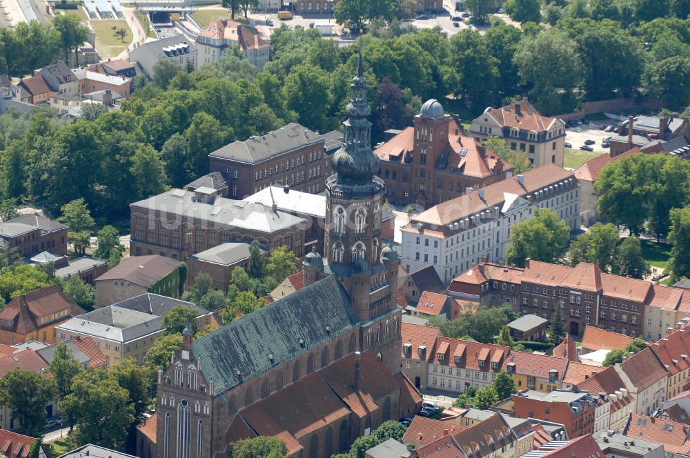 Greifswald aus der Vogelperspektive: Der Dom St. Nikolai in Greifswald