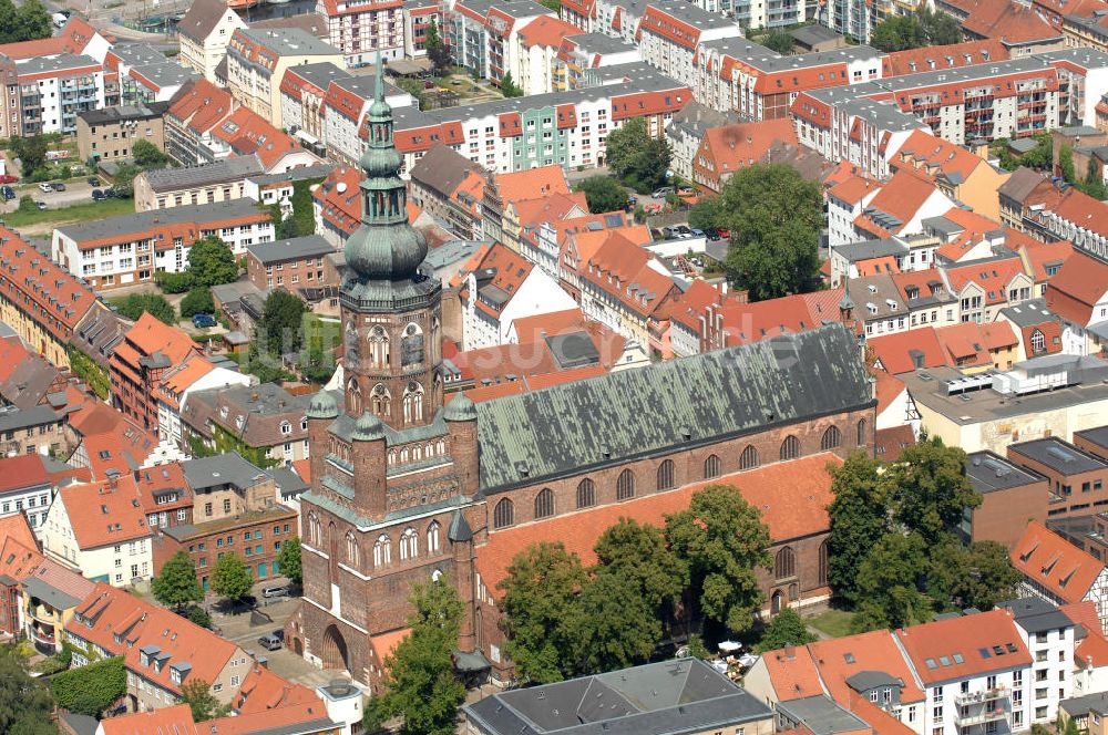 Luftaufnahme Greifswald - Der Dom St. Nikolai in Greifswald