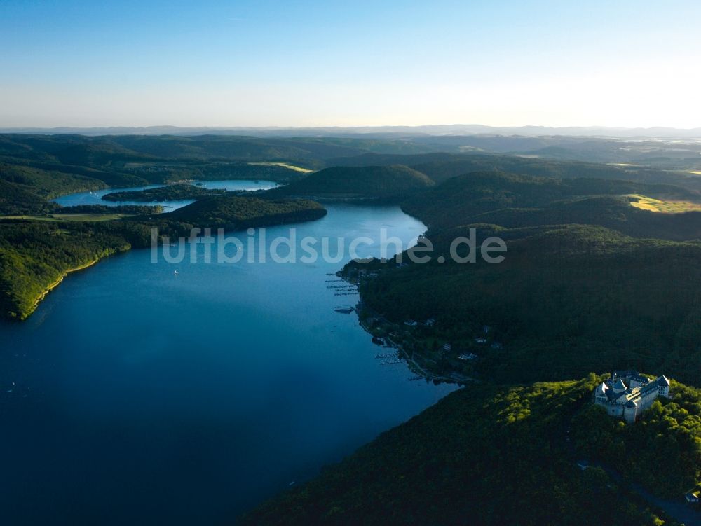 Waldeck von oben - Der Edersee bei Waldeck im Bundesland Hessen