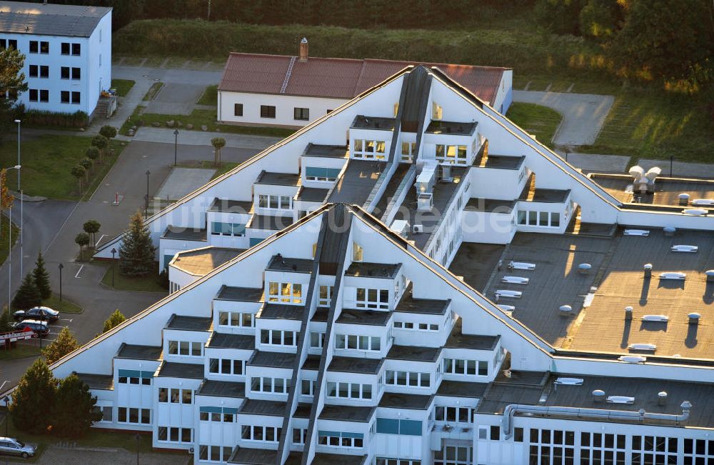 Luftaufnahme Kolkwitz - Der Gebäudekomplex I.T.R. Pyramids im Gewerbegebiet Kolkwitz in Brandenburg