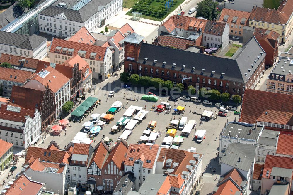 Luftaufnahme Greifswald - Der Greifswalder Marktplatz