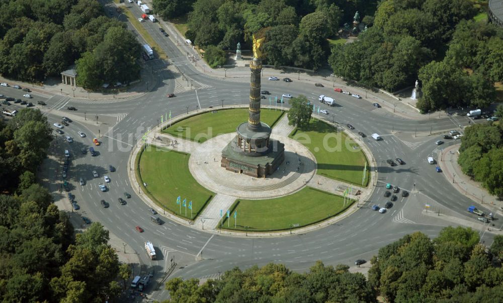 Berlin aus der Vogelperspektive: Der Große Stern ist der zentrale Platz im Großen Tiergarten im Berliner Bezirk Mitte.