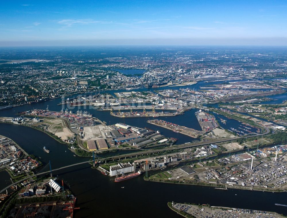 Luftbild Hamburg - Der Hafen in der Hansestadt Hamburg