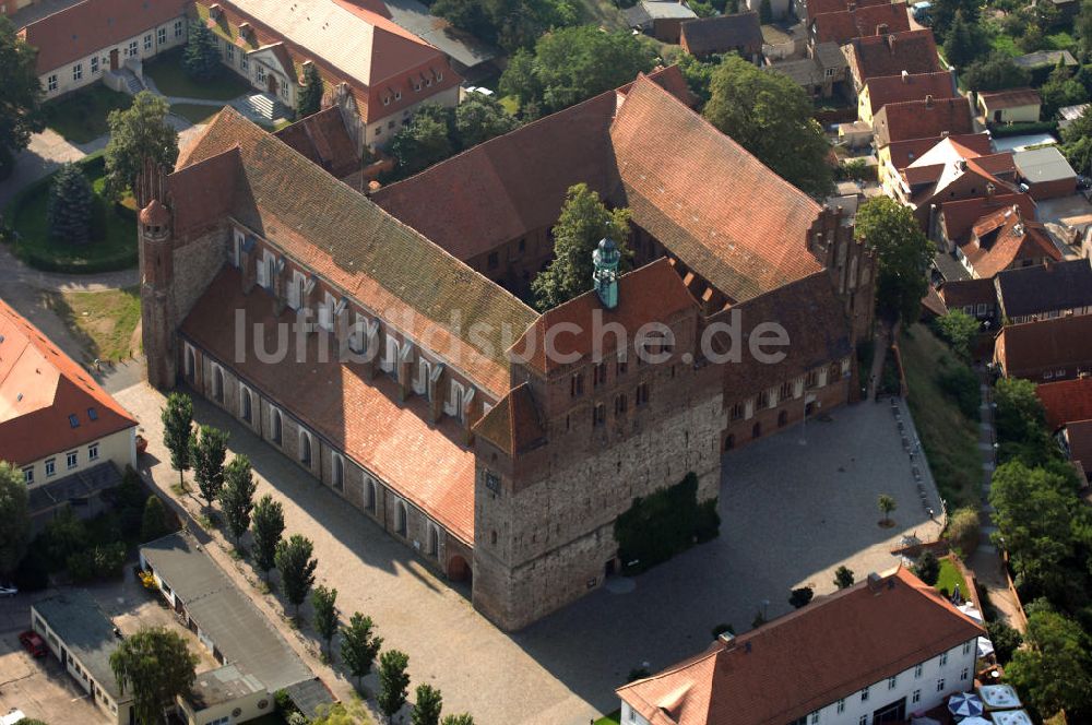 Havelberg von oben - Der Havelberger Domkomplex liegt an der Straße der Romanik, die durch Sachsen-Anhalt führt