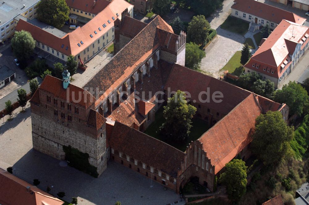 Havelberg aus der Vogelperspektive: Der Havelberger Domkomplex liegt an der Straße der Romanik, die durch Sachsen-Anhalt führt