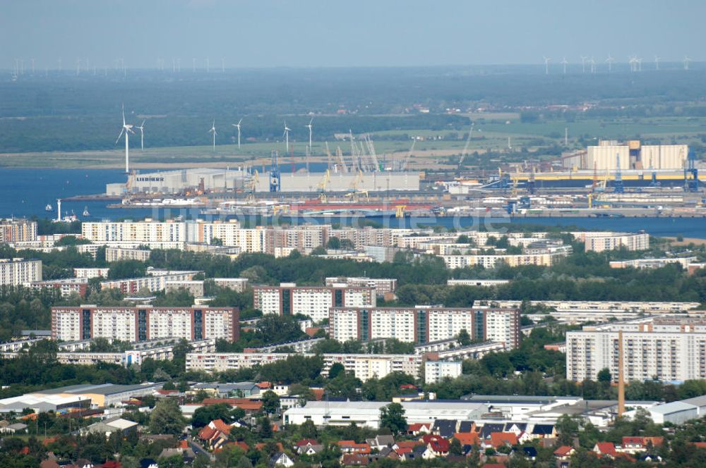 Luftbild Rostock - Der Hochseehafen Rostock