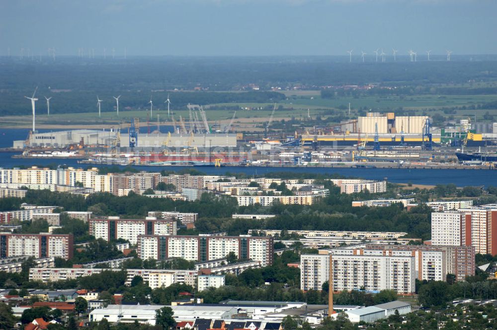 Luftaufnahme Rostock - Der Hochseehafen Rostock