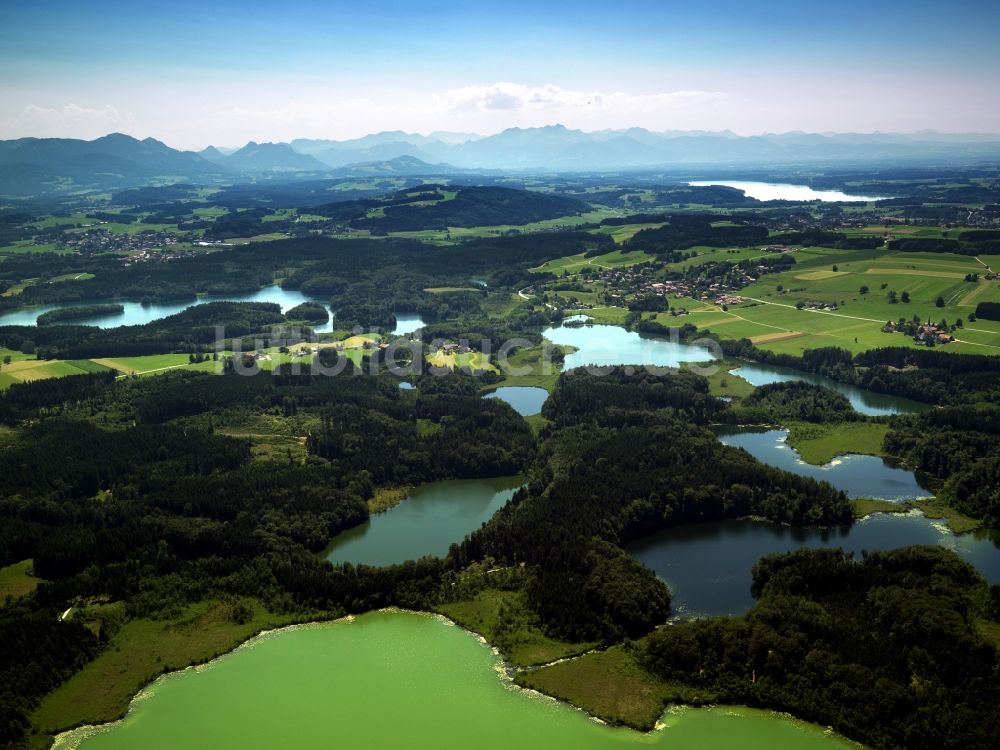 Luftbild Bad Endorf - Der Langenbürgner See und die Eggstätt-Hemhofer Seenplatte in Bad Endorf im Bundesland Bayern