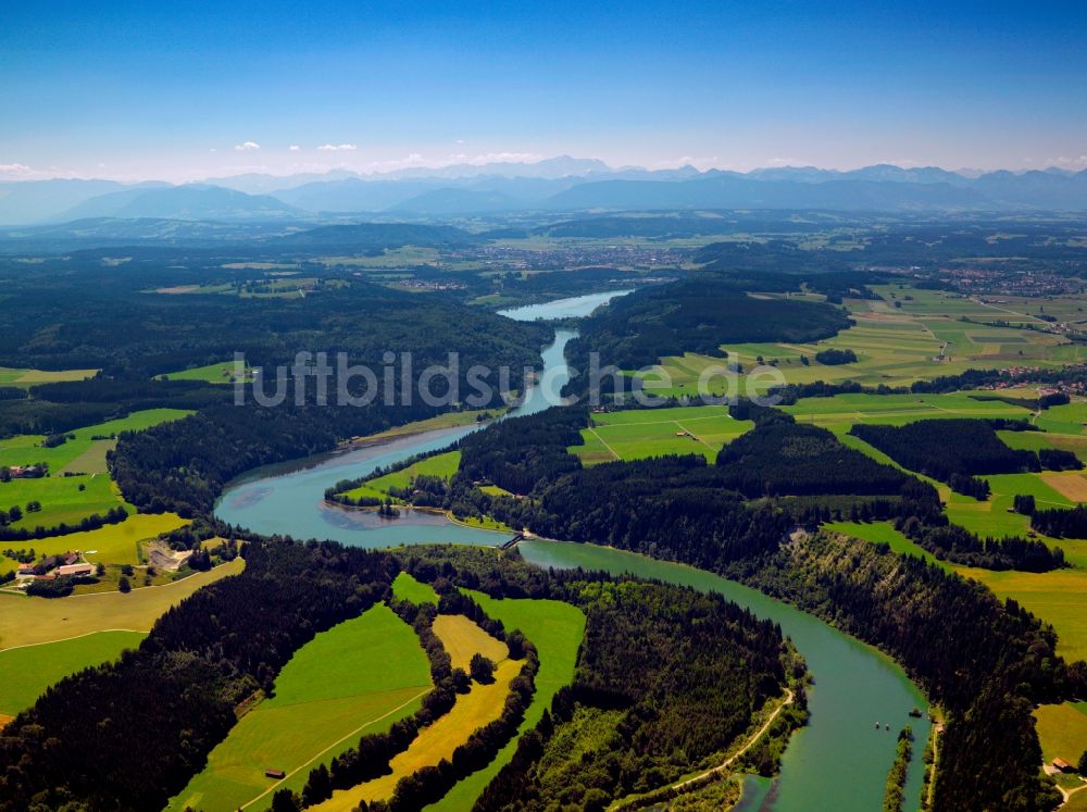 Luftaufnahme Hohenfurch - Der Lech in der oberbayerischen Gemeinde Hohenfurch im Landkreis Weilheim-Schongau im Bundesland Bayern