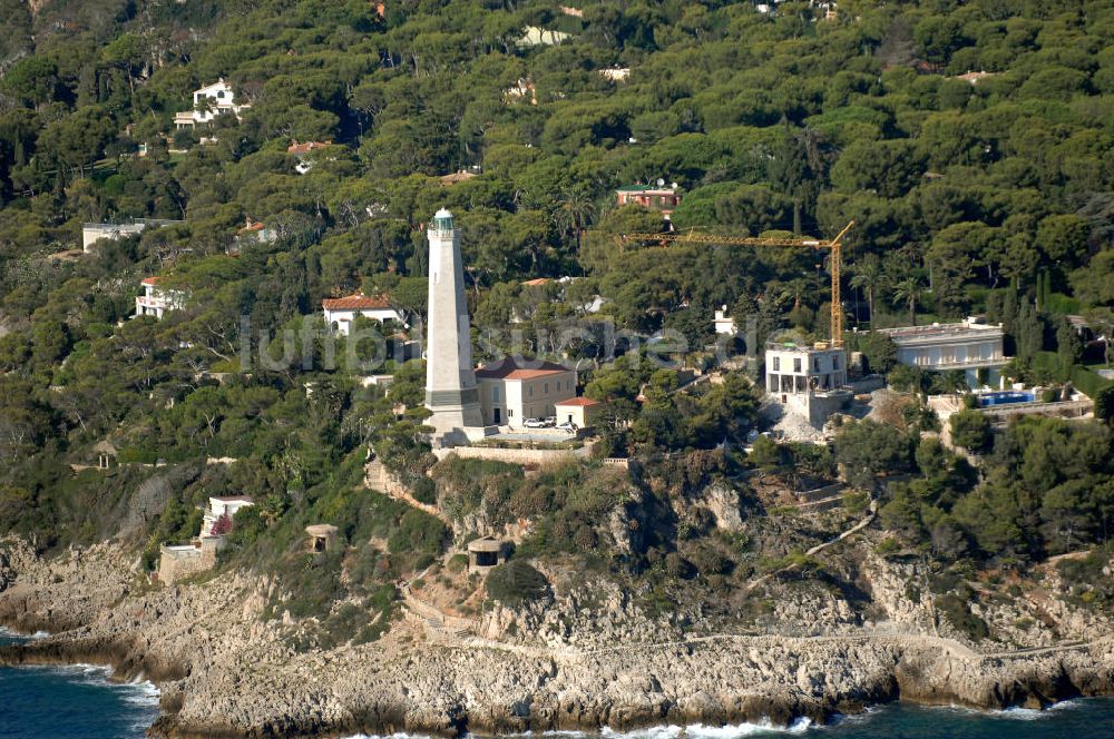 Luftaufnahme Saint-Jean-Cap-Ferrat - Der Leuchtturm Cap Ferrat in Saint-Jean-Cap-Ferrat