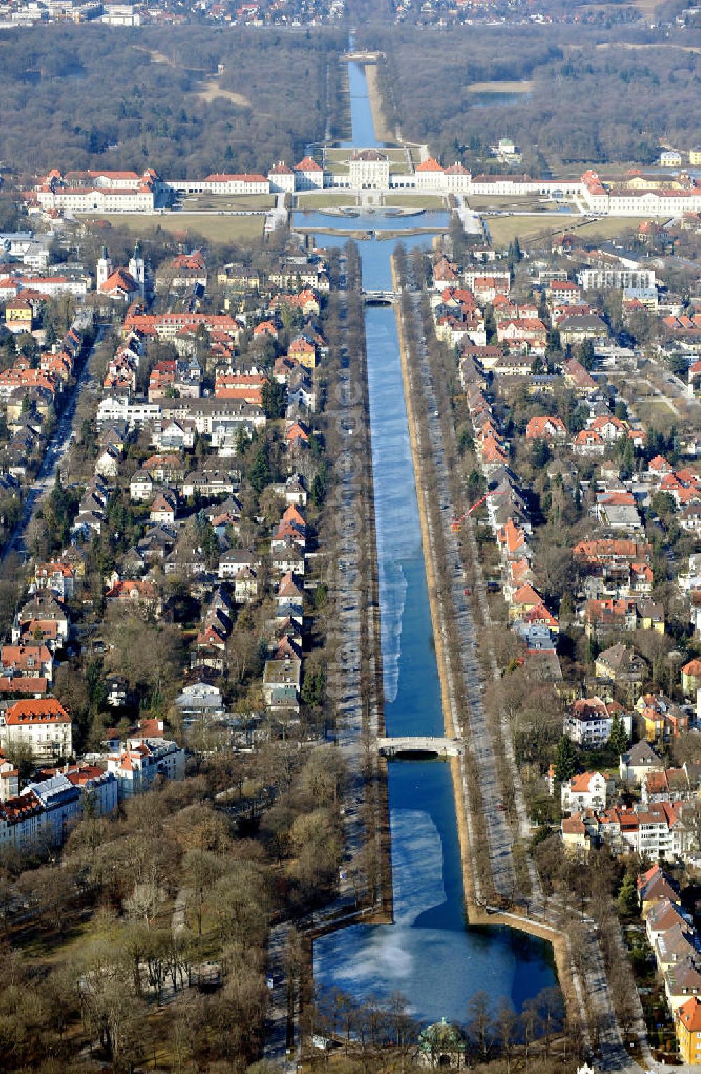 München aus der Vogelperspektive: Der Nymphenburger Kanal in München