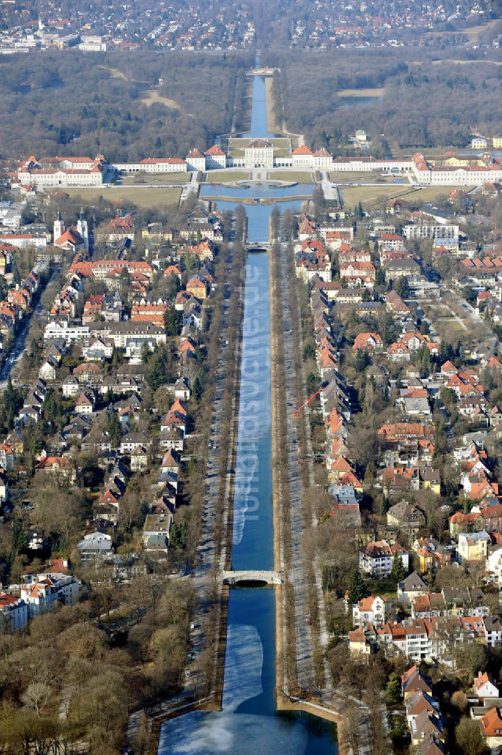 Luftbild München - Der Nymphenburger Kanal in München