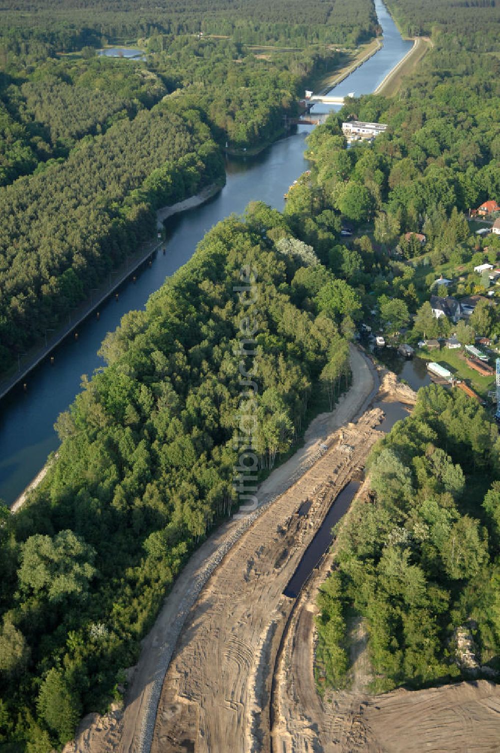 Finowfurt von oben - Der Oder-Havel-Kanal bei Finowfurt