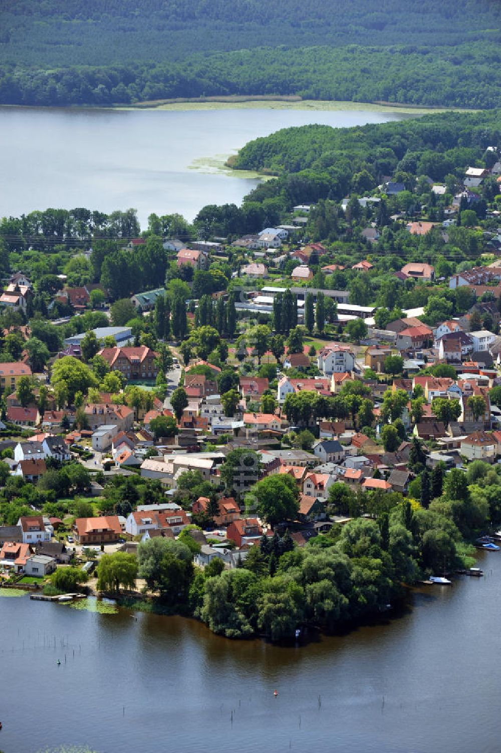 Luftaufnahme Schwielowsee - Der Ort Caputh am Templiner See in der Gemeinde Schwielowsee in Brandenburg