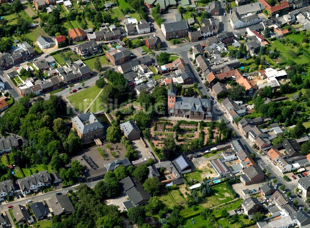 Niederzier von oben - Der Ortsteil Niederzier in der gleichnamigen Gemeinde im Bundesland Nordrhein-Westfalen