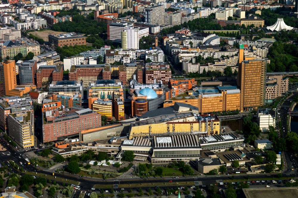 Luftaufnahme Berlin - Der Potsdamer Platz in Berlin-Mitte