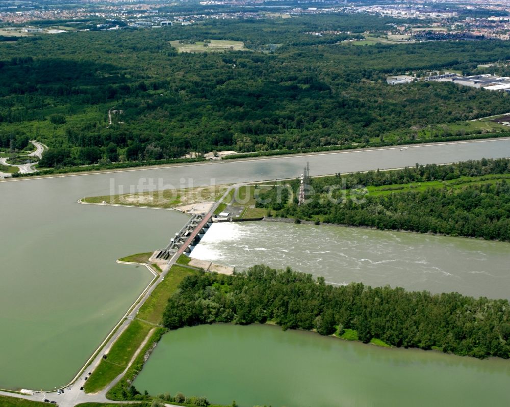 Kehl von oben - Der Rhein bei Kehl im Bundesland Baden-Württemberg