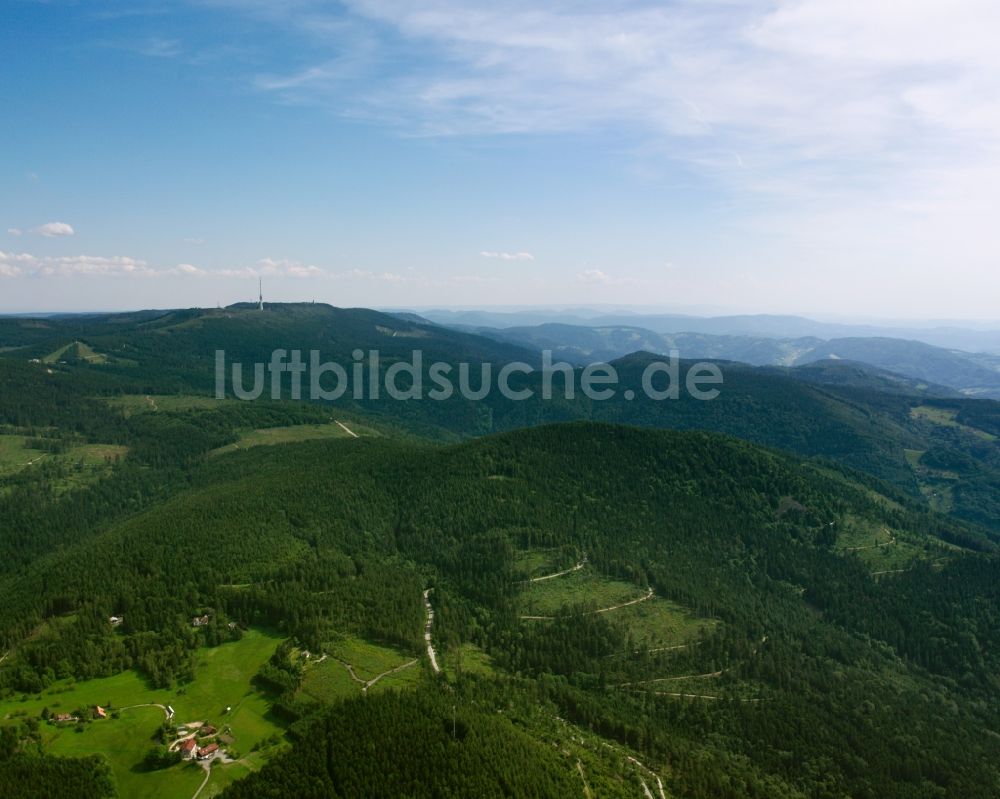 Luftaufnahme Bühl - Der Schwarzwald im Bundesland Baden-Württemberg