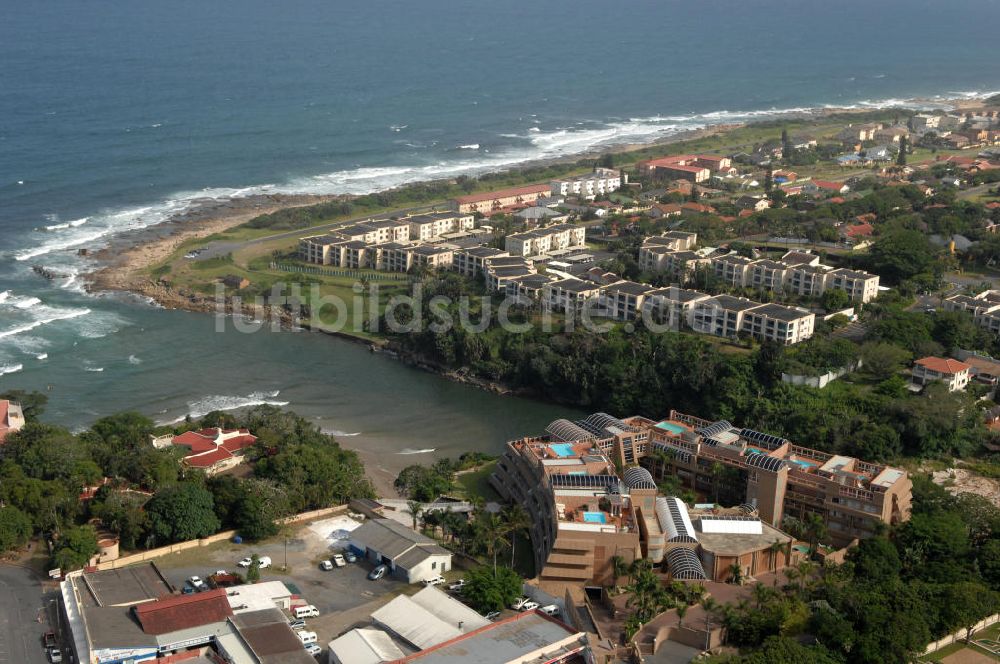 Luftaufnahme UVONGO - Der Stadtteil St. Micheal's on Sea von Uvongo, Südafrika